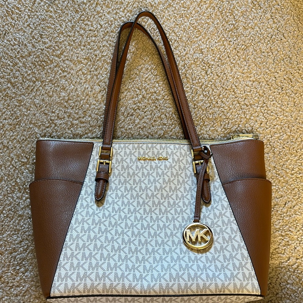 Michael KORS shoulder purse